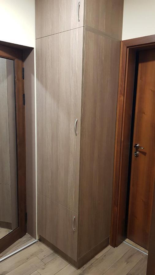 Lux Apartment モンタナ エクステリア 写真
